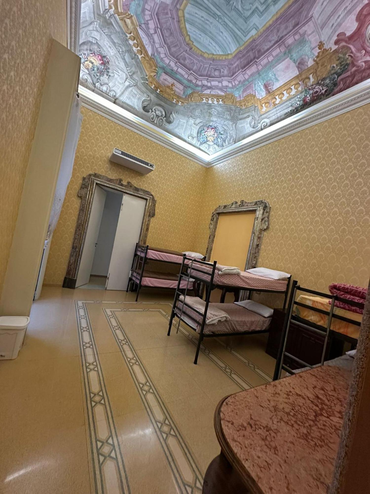 Salerno Experience Hostel Buitenkant foto
